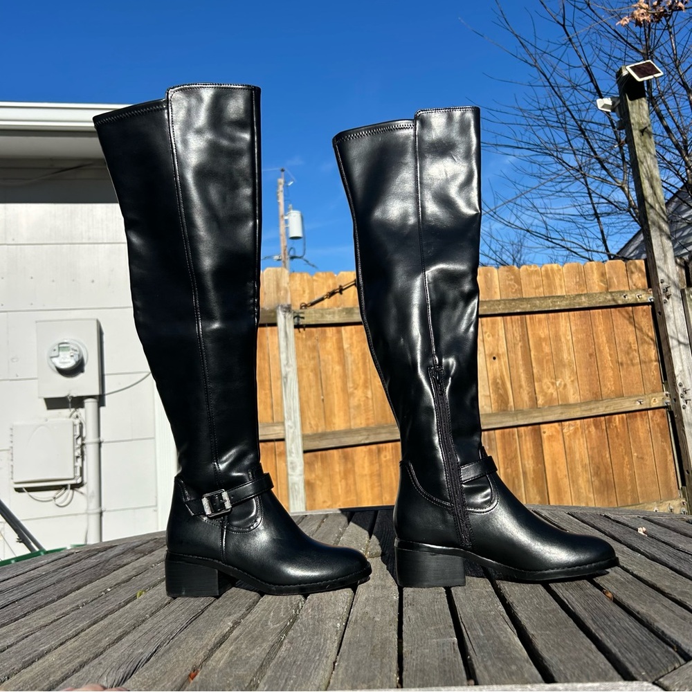 DV Dolce Vita Elyse‎ Over-The-Knee Buckle Block Heel Boot Size 6